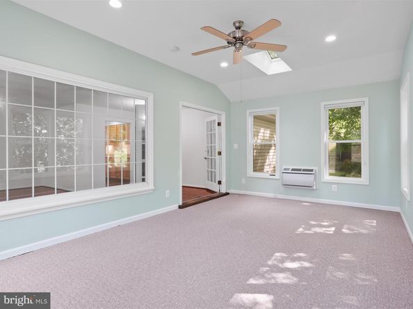 5281 Navaho Drive, Alexandria VA 22312