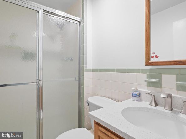 5281 Navaho Drive, Alexandria VA 22312