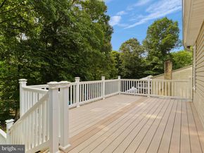 5281 Navaho Drive, Alexandria VA 22312