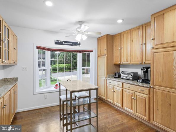 5281 Navaho Drive, Alexandria VA 22312