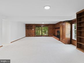 5281 Navaho Drive, Alexandria VA 22312
