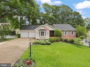 5281 Navaho Drive, Alexandria VA 22312