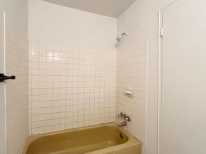 8820 Cottage Street, Philadelphia PA 19136