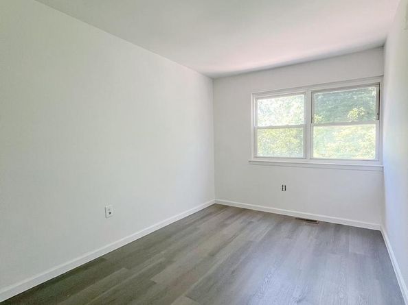 8820 Cottage Street, Philadelphia PA 19136