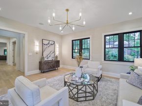 3127 51st Place NW, Washington DC 20016