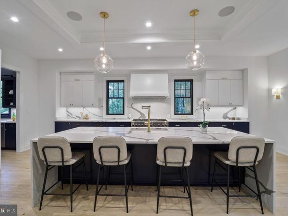 3127 51st Place NW, Washington DC 20016