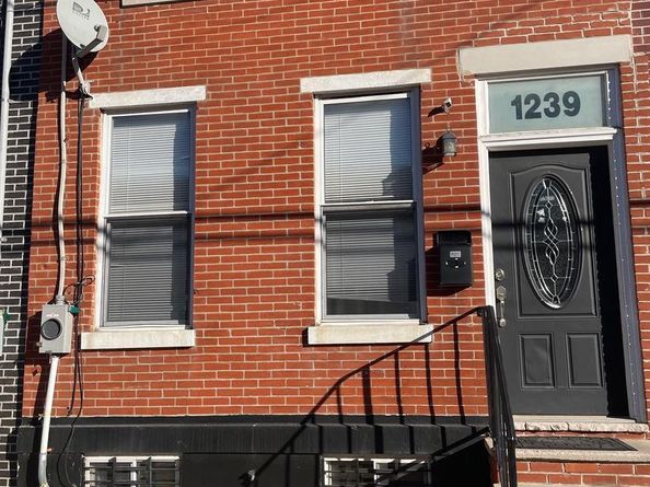 1239 S 19TH Street, Philadelphia PA 19146