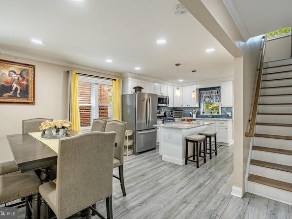 1016 Leiper Street, Crum Lynne PA 19022