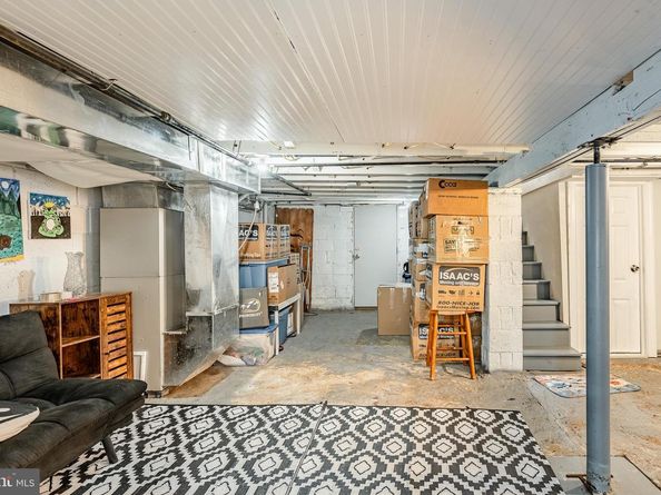 1016 Leiper Street, Crum Lynne PA 19022