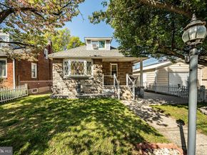 1016 Leiper Street, Crum Lynne PA 19022