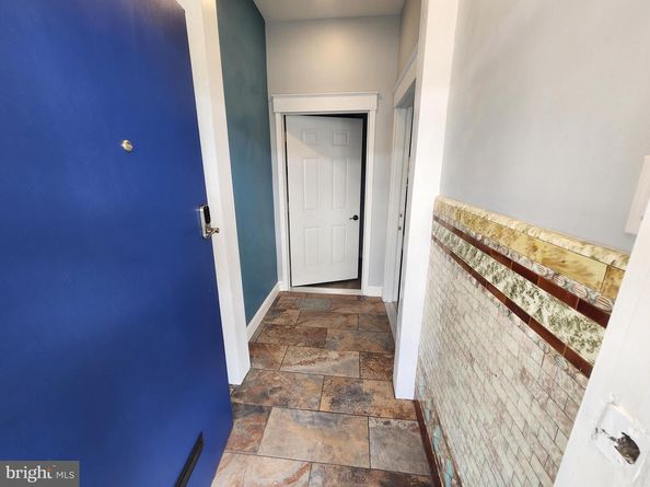 5335 W Girard Avenue, Philadelphia PA 19131