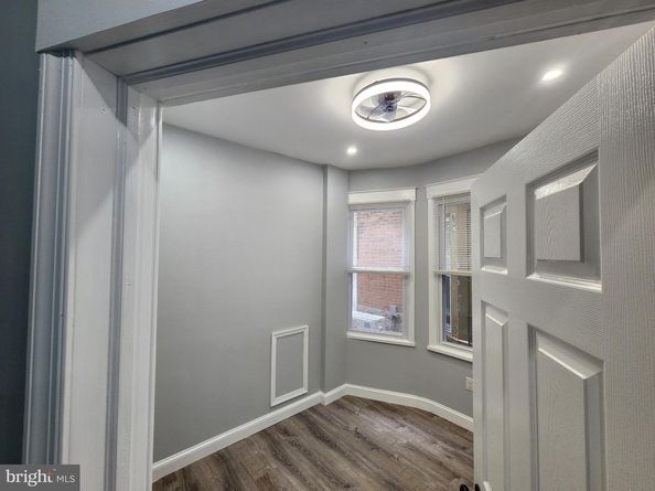 5335 W Girard Avenue, Philadelphia PA 19131