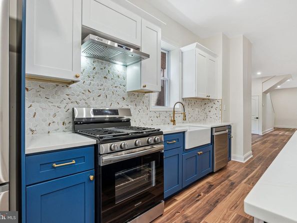 1107 S Divinity Street, Philadelphia PA 19143