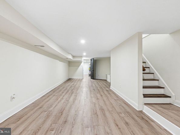 1107 S Divinity Street, Philadelphia PA 19143