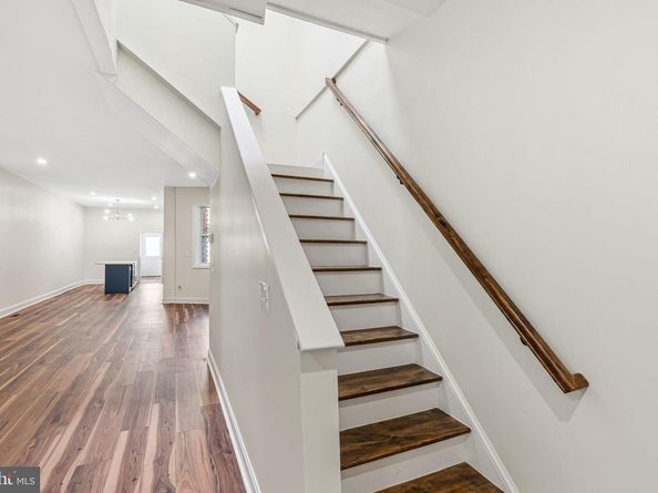 1107 S Divinity Street, Philadelphia PA 19143