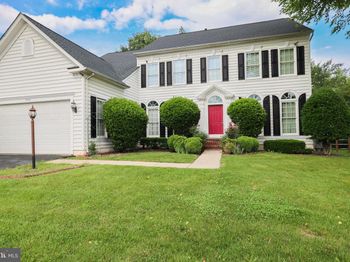 47436 Middle Bluff Place