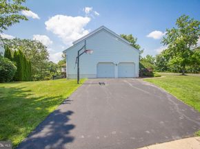 4936 Davis Drive, Doylestown PA 18902