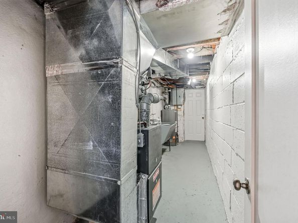 6164 Tackawanna Street, Philadelphia PA 19135