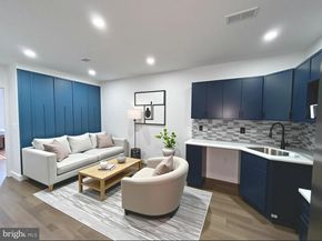 1021 W Glenwood Avenue, Philadelphia PA 19133