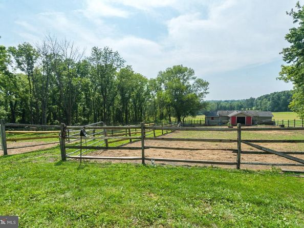 1515 Sugar Bottom Road, Furlong PA 18925
