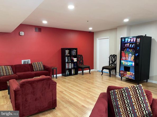 1324 Locust Street 616, Philadelphia PA 19107