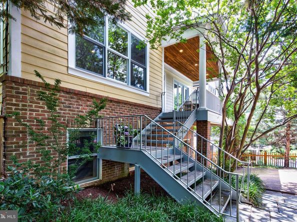 1829 47TH Place NW, Washington DC 20007