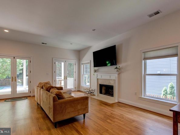 1829 47TH Place NW, Washington DC 20007