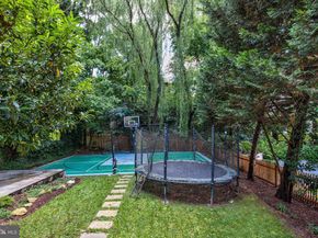 1829 47TH Place NW, Washington DC 20007
