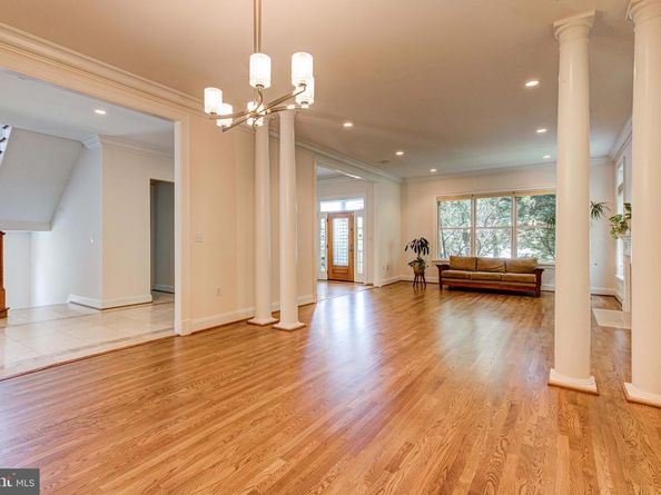 1829 47TH Place NW, Washington DC 20007