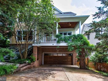 1829 47TH Place NW