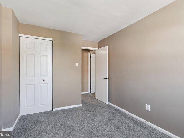 10012 Warfield Place, Philadelphia PA 19114