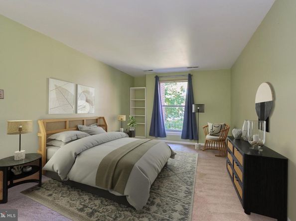 8302 Tobin Road 11, Annandale VA 22003