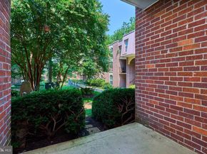 8302 Tobin Road 11, Annandale VA 22003
