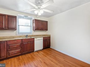 7018 Henry Avenue, Philadelphia PA 19128