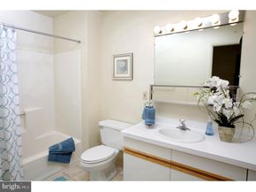 1027 Arch Street 603, Philadelphia PA 19107