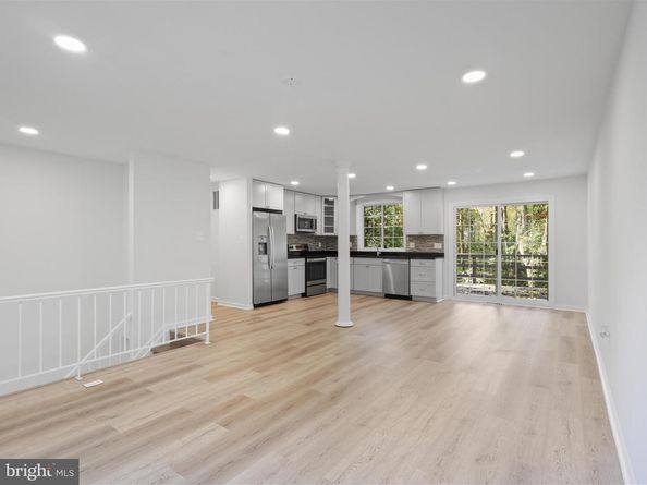 2369 Old Trail Drive, Reston VA 20191