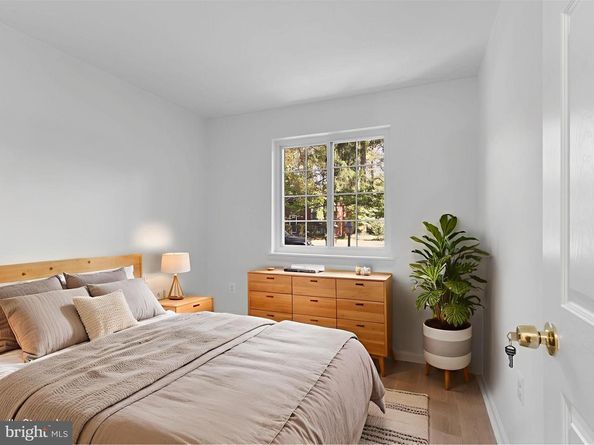 2369 Old Trail Drive, Reston VA 20191