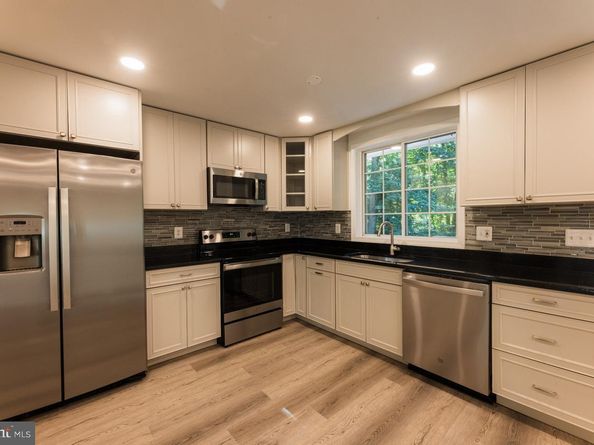 2369 Old Trail Drive, Reston VA 20191