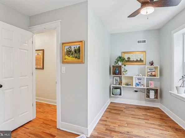 923 S 3rd Street, Philadelphia PA 19147