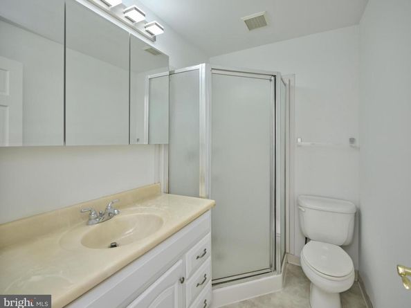 27 Arden Way, New Hope PA 18938