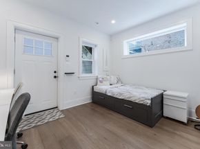 3317 16TH Street NW 2, Washington DC 20010