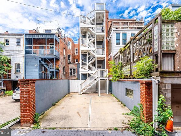 3317 16TH Street NW 2, Washington DC 20010