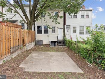 133 Longfellow Street NW