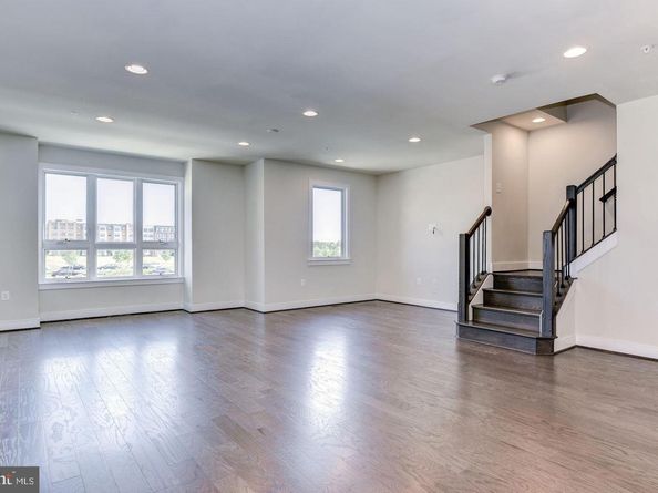 1820 Potomac Avenue, Alexandria VA 22301