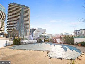 1530 Key Blvd. 326, Arlington VA 22209