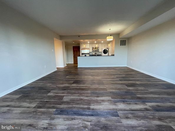 1530 Key Blvd. 326, Arlington VA 22209