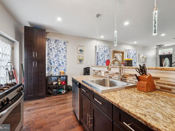 6833 Musgrave Street, Philadelphia PA 19119