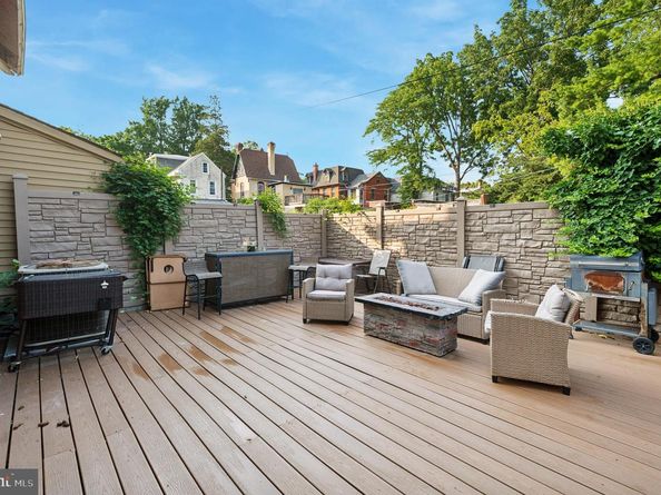 6833 Musgrave Street, Philadelphia PA 19119