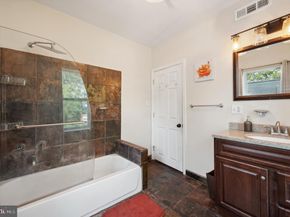 6833 Musgrave Street, Philadelphia PA 19119
