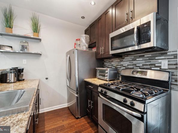 6833 Musgrave Street, Philadelphia PA 19119